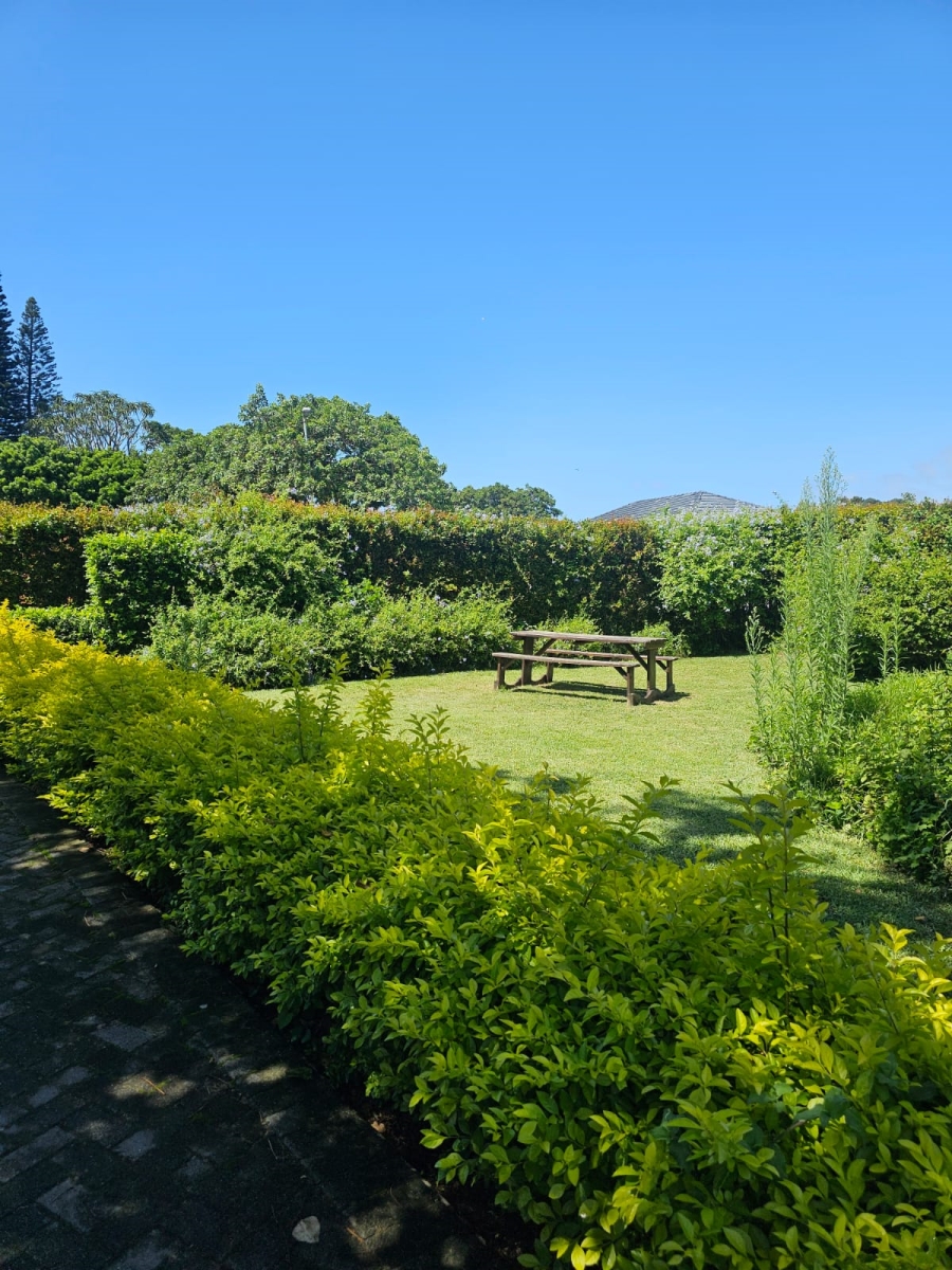 5 Bedroom Property for Sale in Gonubie North Eastern Cape
